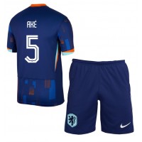 Holandsko Nathan Ake #5 Vonkajší Detský futbalový dres ME 2024 Krátky Rukáv (+ trenírky)